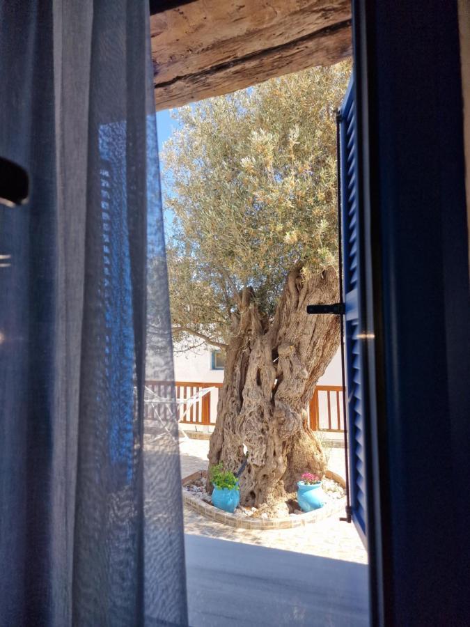 John Akroyiali Loutro Exterior foto